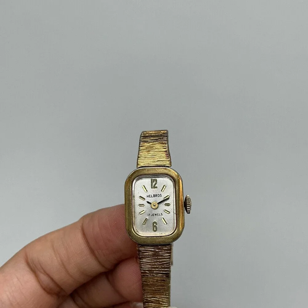 Vintage Helbros Womens Watch 14mm Gold Tone 17 Jewels Manual Wind Adjustable